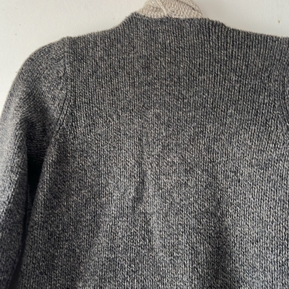 Sparrow size Small gray open front cardigan - Picture 9 of 11